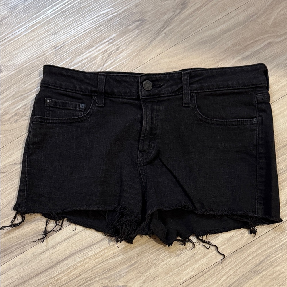 The Castings Mid-rise Black Denim cutoffs Size 26